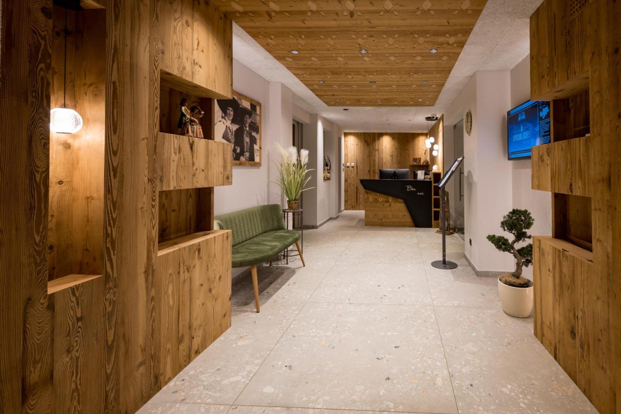 Hotel Vernel Santa Cristina Val Gardena Luaran gambar